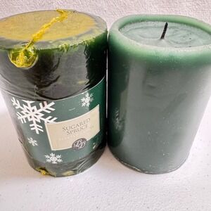 2*CHRISTMAS 2010 Sugared Spruce SCENTED CANDLE 3"x4". LOT Made In USA OLDSTOCK